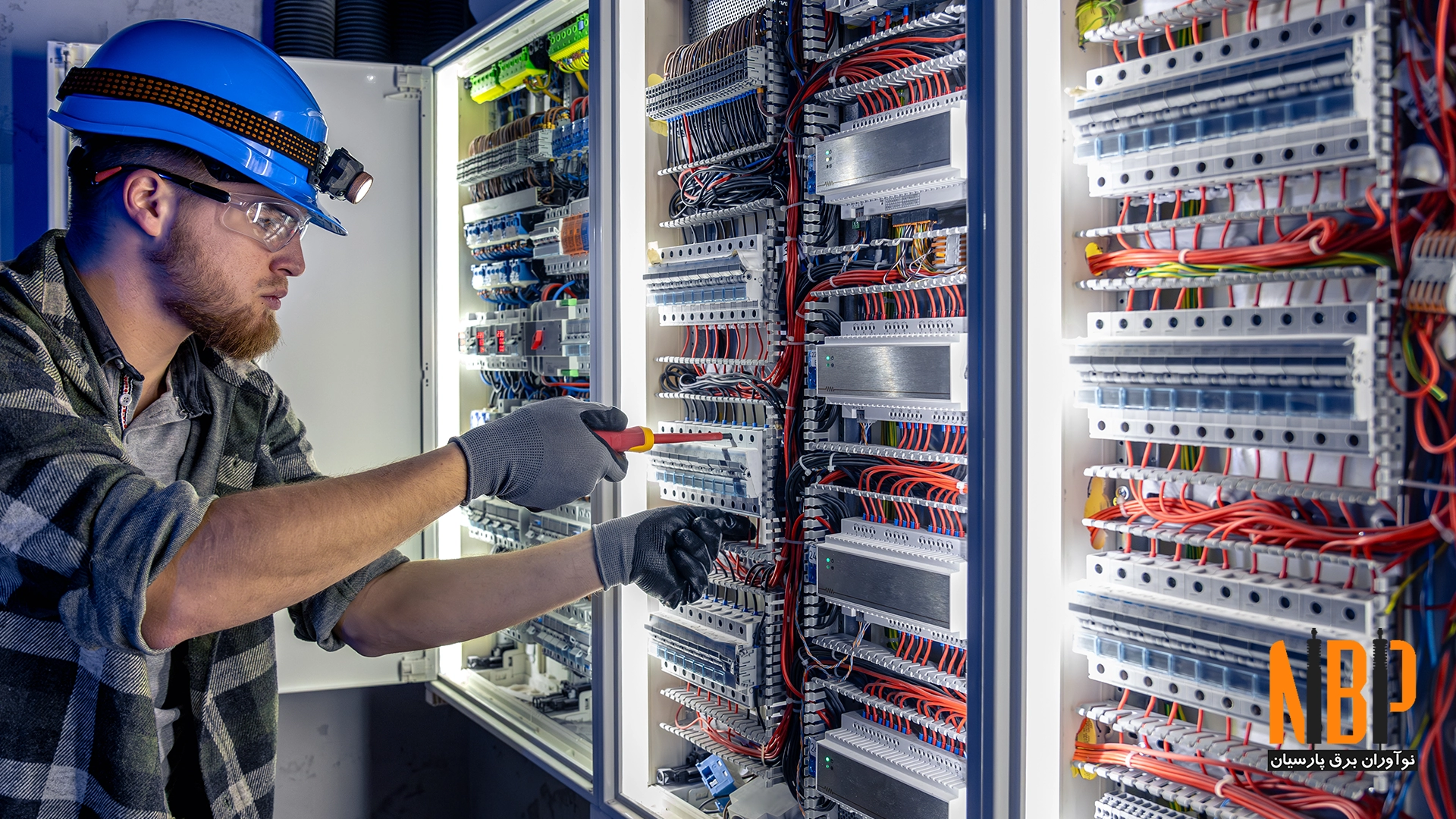 استانداردهای IEEE در تست تجهیزات برق